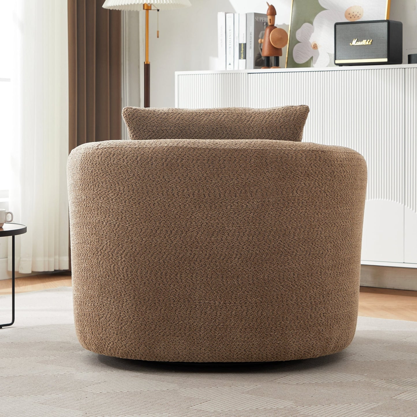 Chaise pivotante à 360°, chaise d'appoint en boucle de 38,2 pouces avec coussin décoratif, chaise de canapé en forme de tonneau avec accoudoirs incurvés.