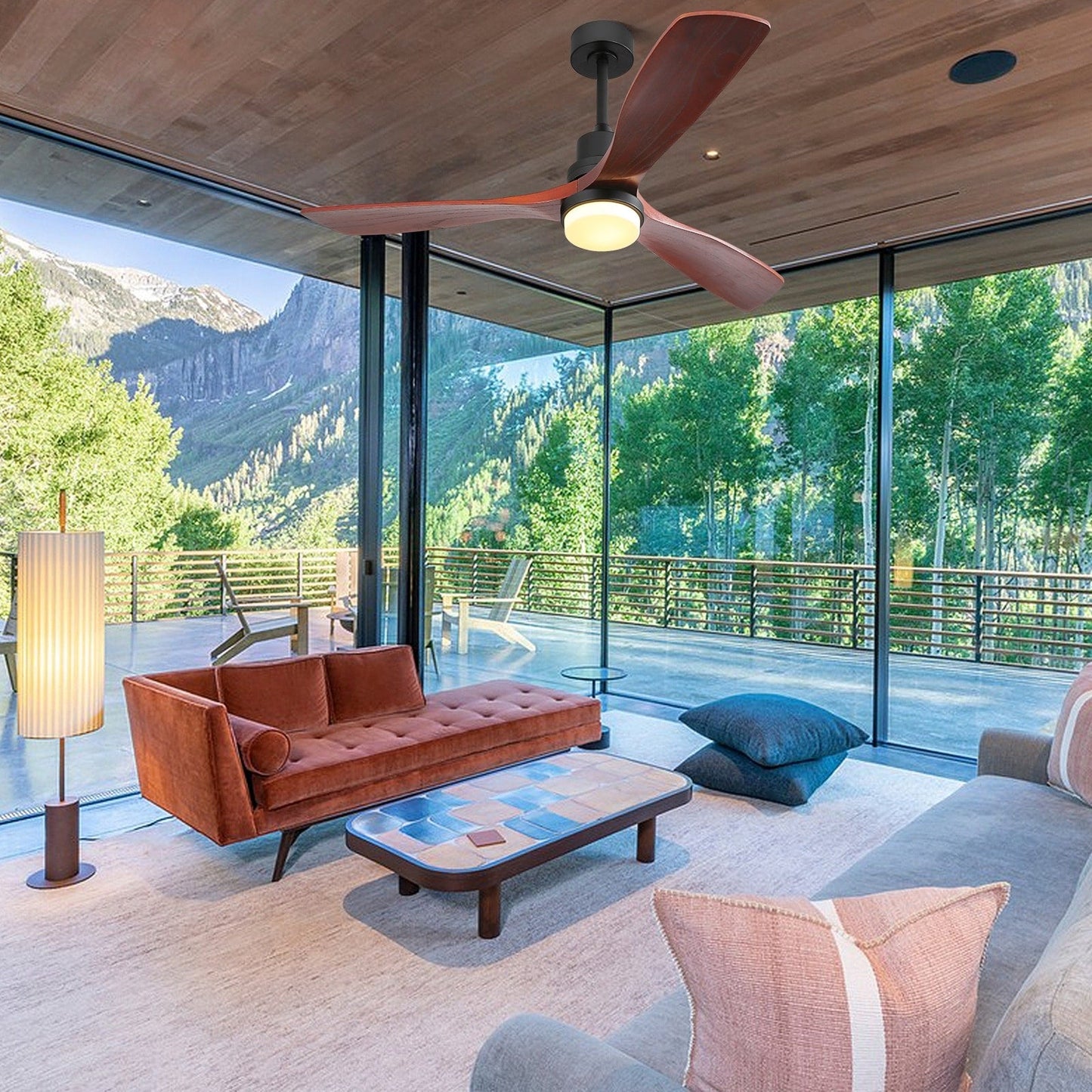 Ventilateur de plafond intérieur en bois Sofucor 52 avec télécommande, éclairage intégré en option.