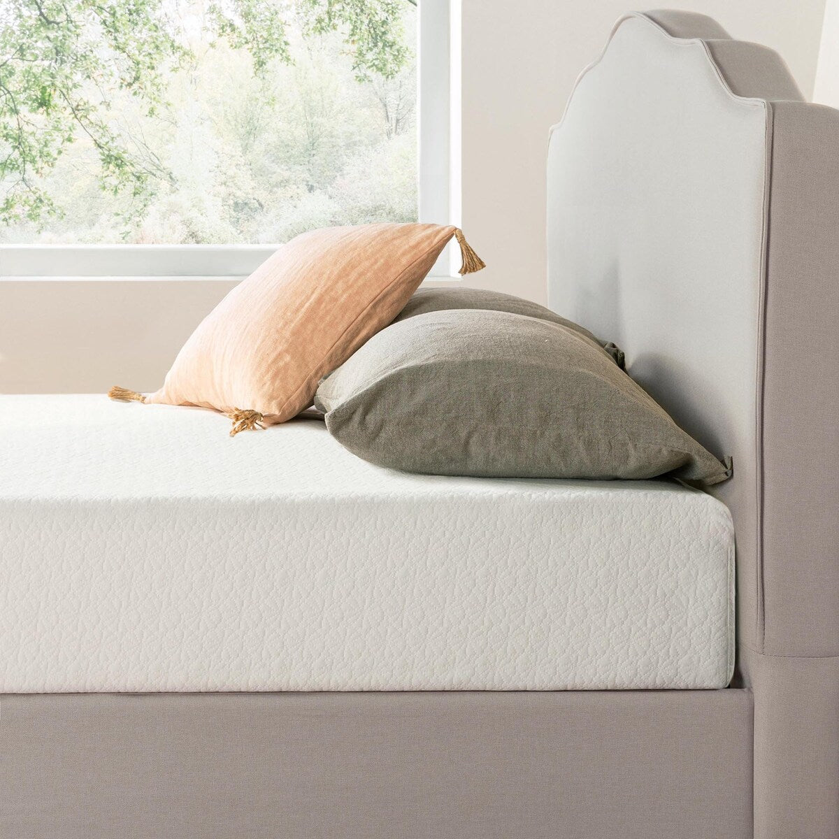 Matelas en mousse à mémoire de forme à 8 couches de Crown Comfort