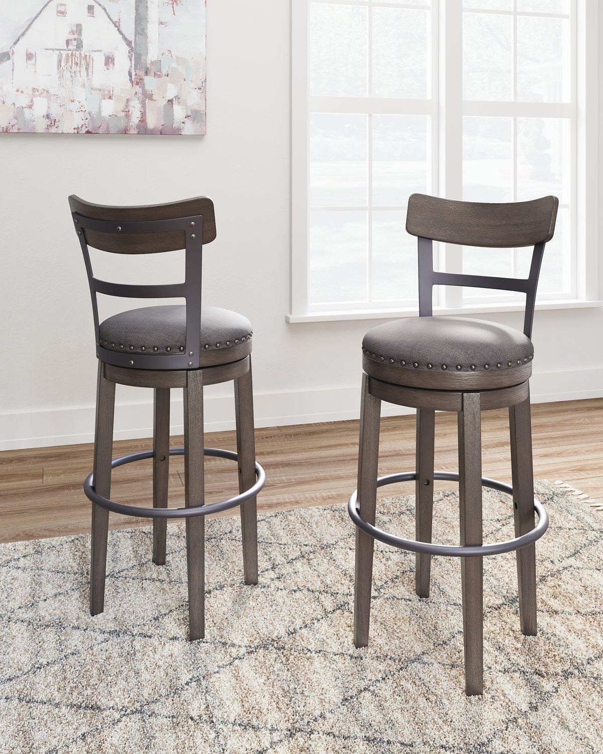 Tabouret de bar Caitbrook à hauteur de bar