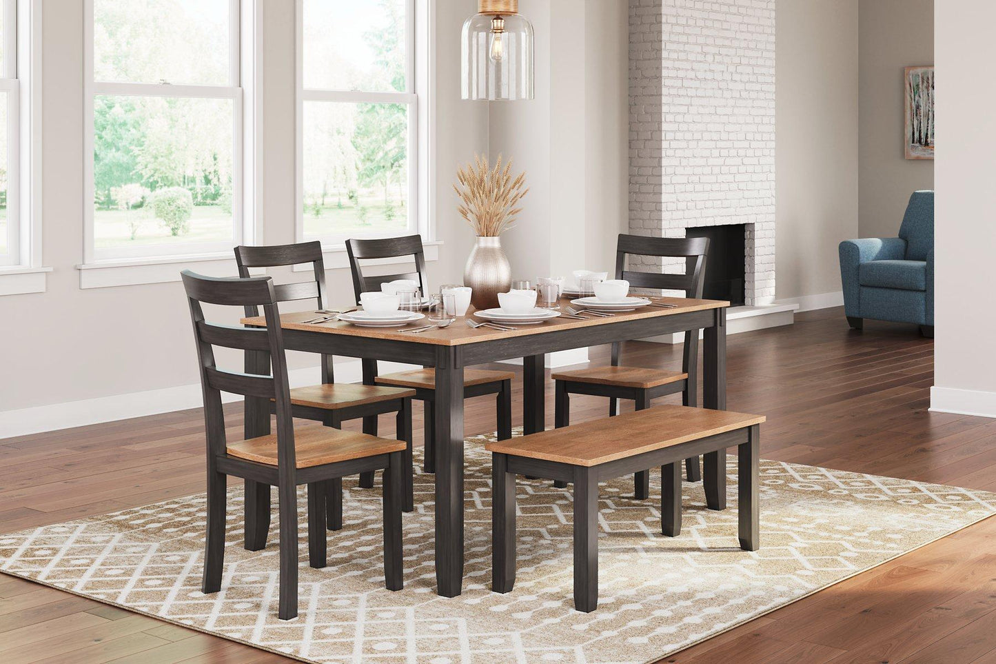 Table à manger Gesthaven avec 4 chaises et banc (ensemble de 6)