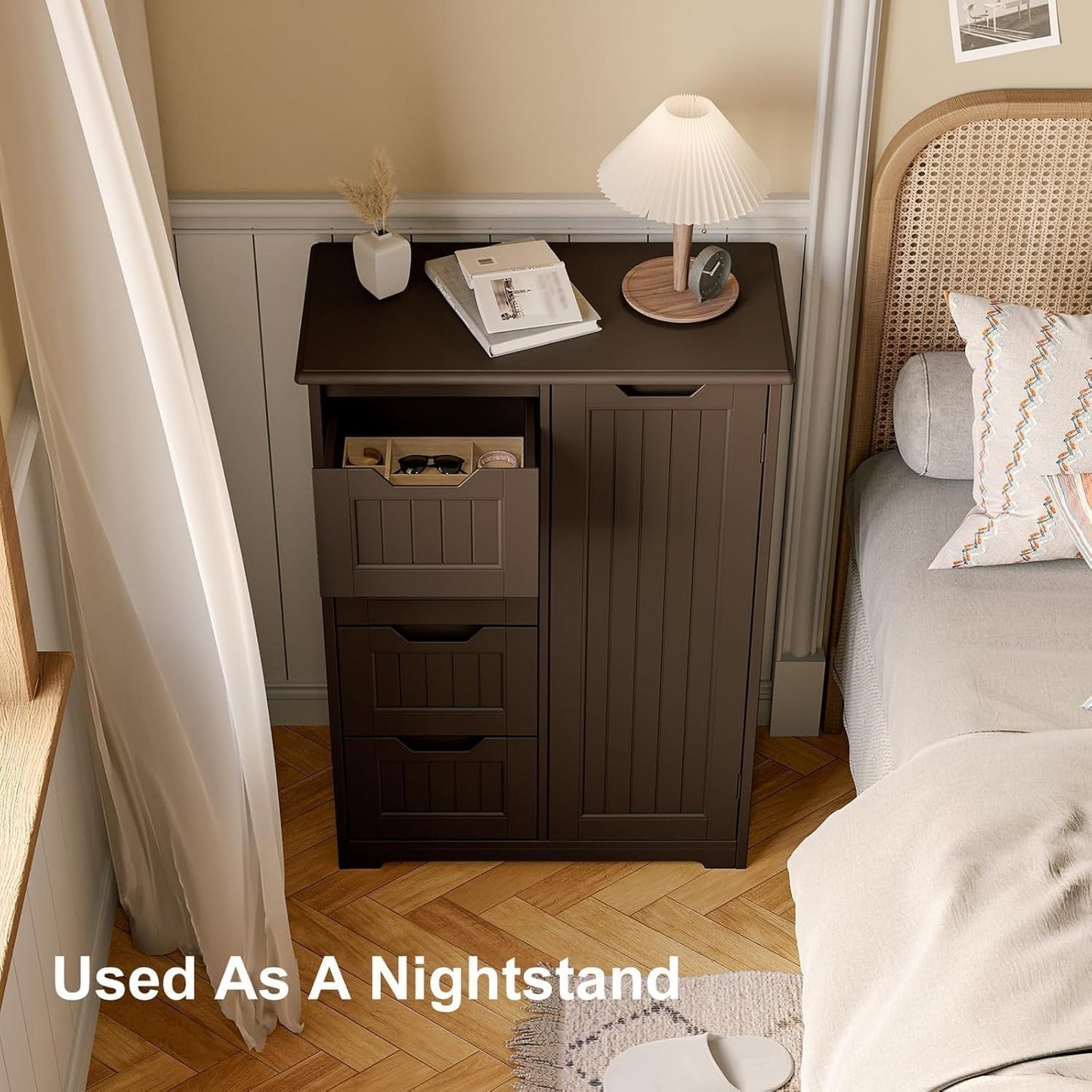 Meuble de rangement pour salle de bain, meuble de rangement au sol avec 4 tiroirs et étagère réglable