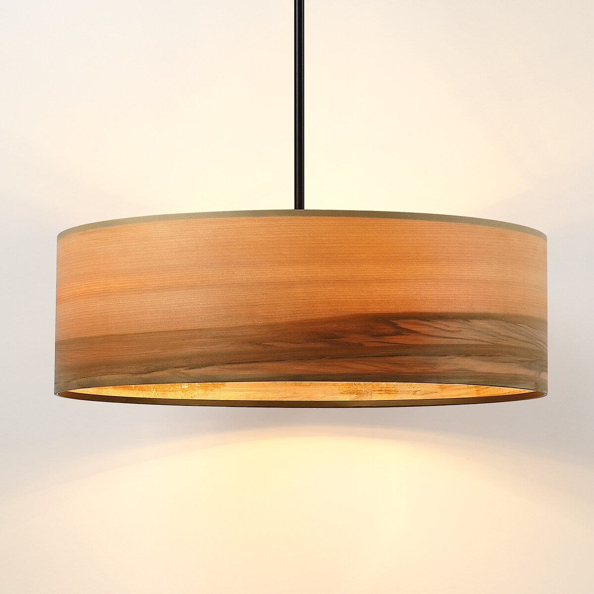 Breaux Lustre à tambour en placage de bois avec 4 lumières et auvent noir - 56 cm de largeur