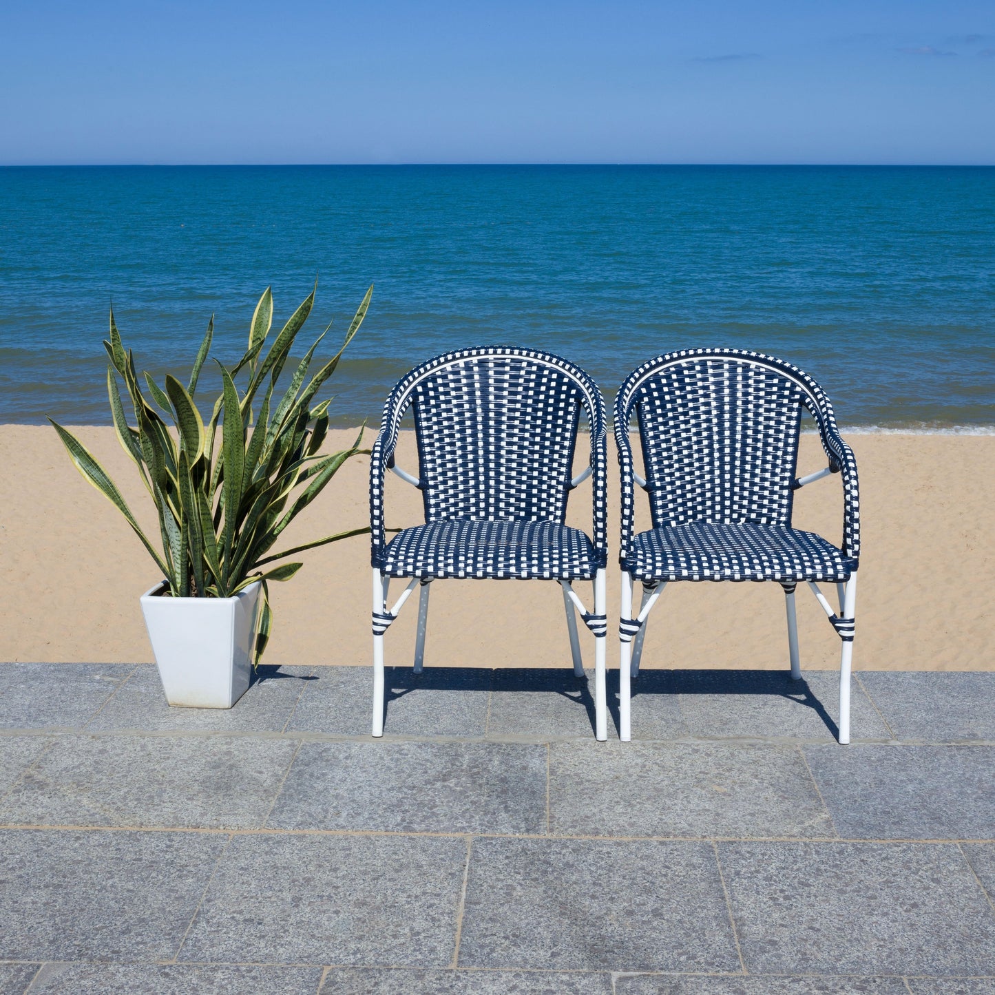 Fauteuil à accoudoirs SAFAVIEH Doreth (lot de 2) - 58,4 x 91,4 x 63,5 cm (LxlxH)