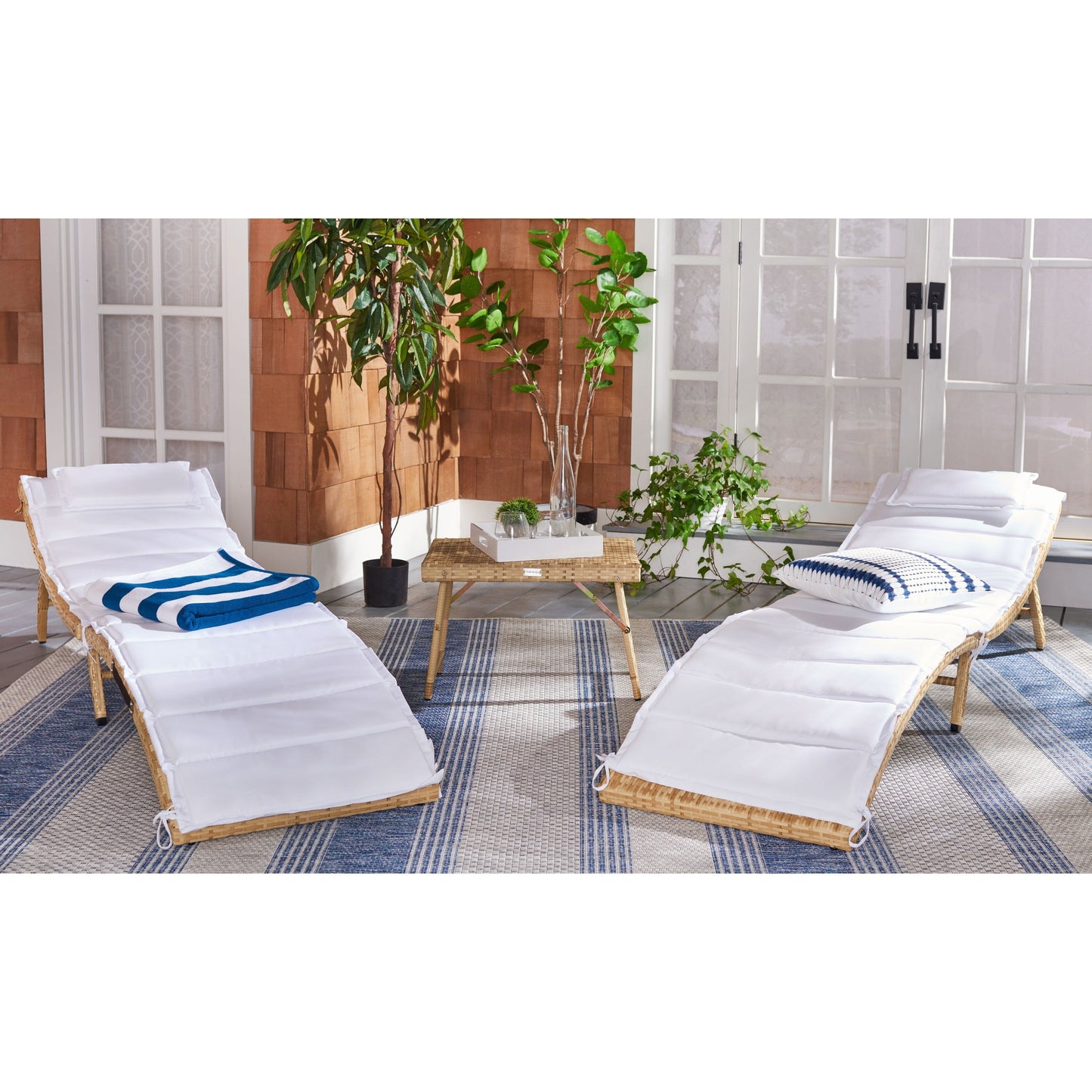 Ensemble de chaises longues de jardin Blaguna 3 pièces de SAFAVIEH - 83L x 20P x 24H (dimensions en pouces)