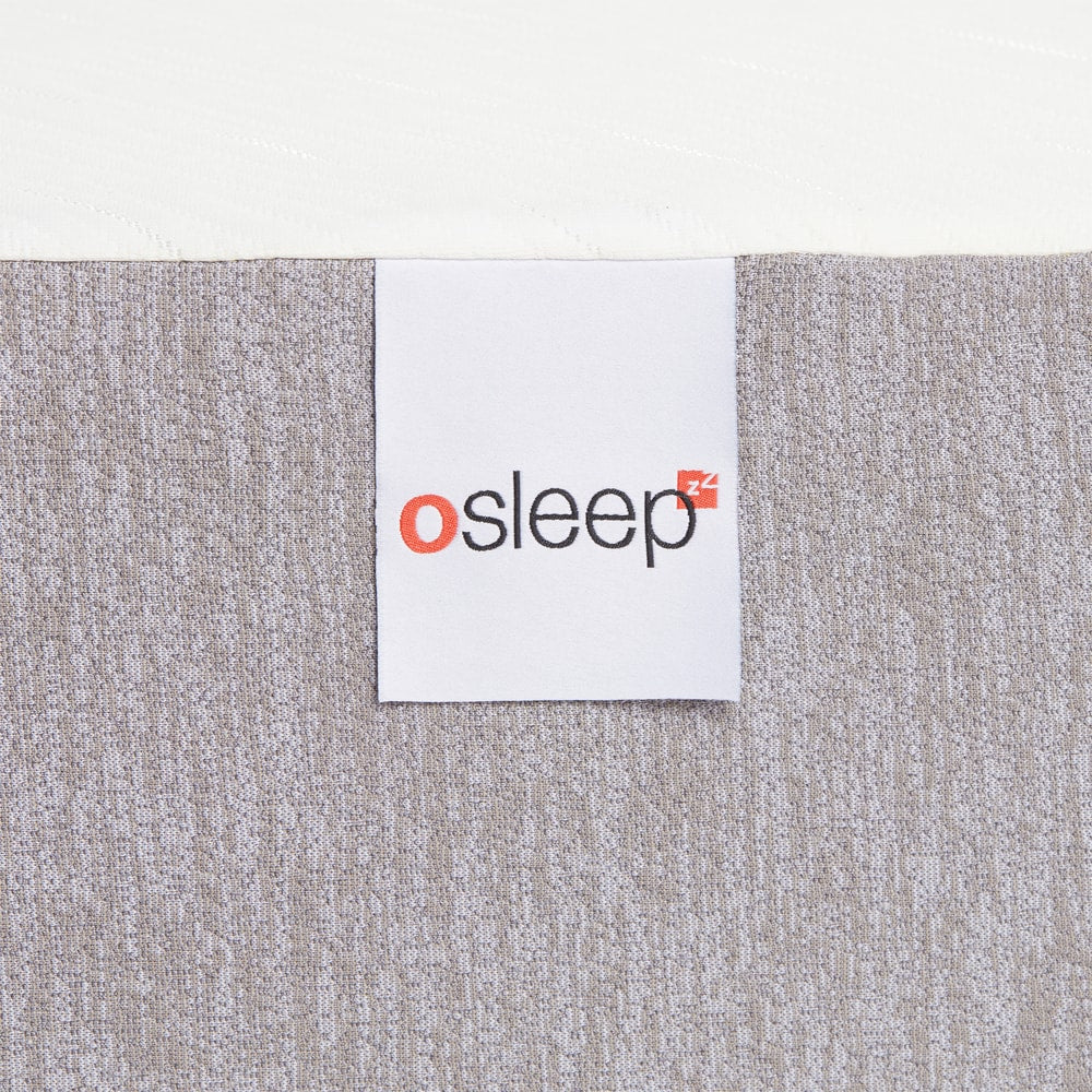 Matelas Select Luxury en mousse à mémoire de forme au gel, 14 pouces, fermeté moyenne.