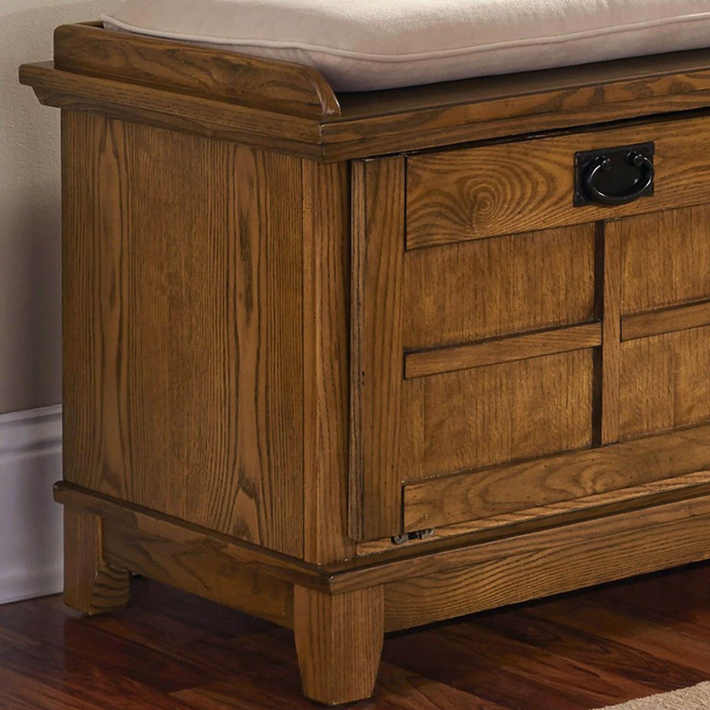 Le banc de rangement capitonné Gray Barn Old Stone