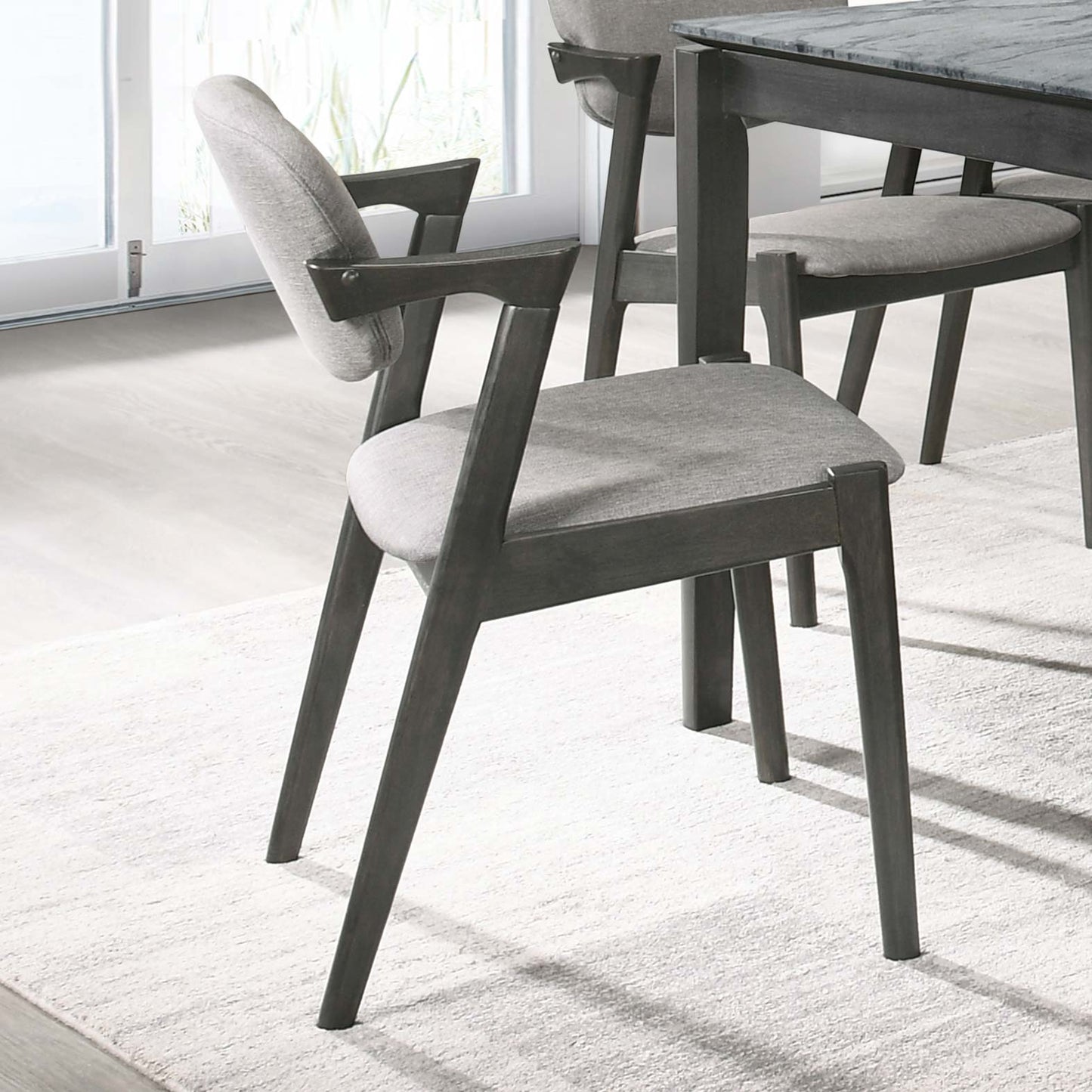 Stevie Fauteuils de salle à manger rembourrés avec accoudoirs, gris brun et noir (lot de 2)