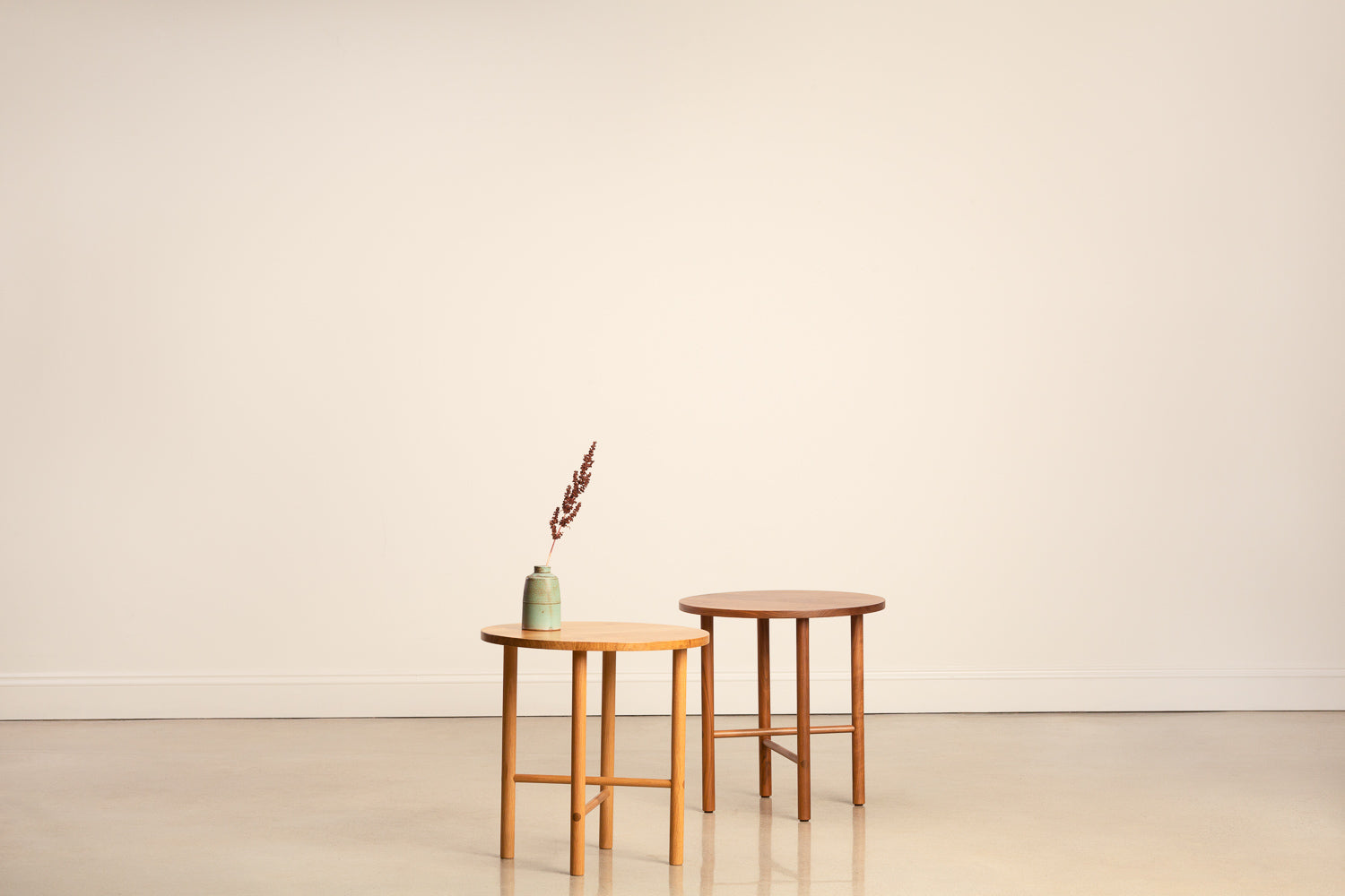 Table d'appoint Navarend - Noyer