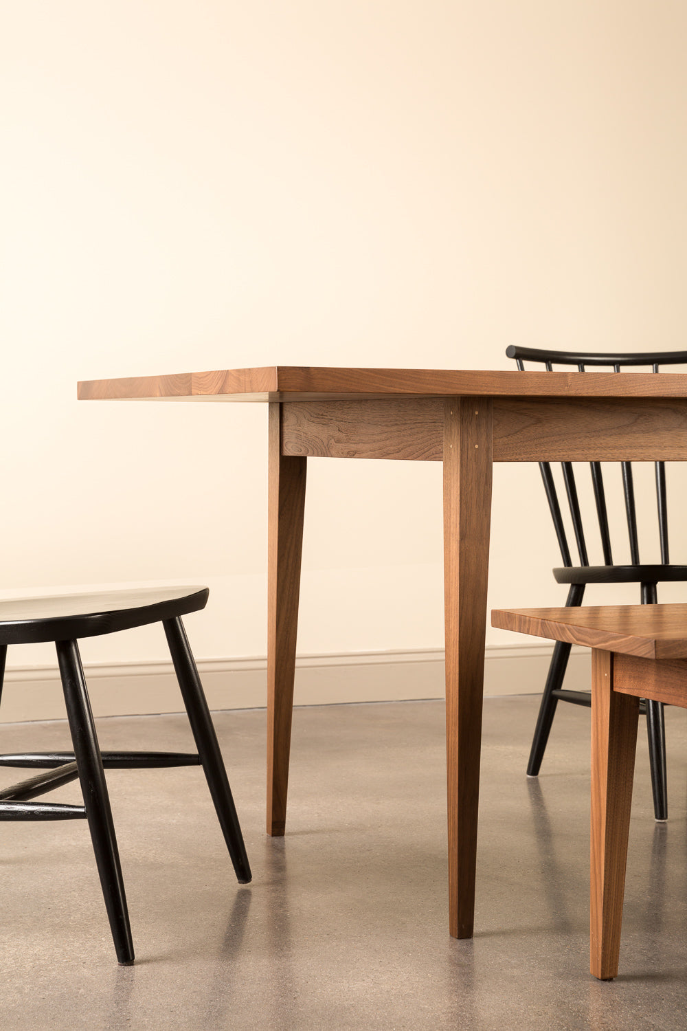 Banc Shaker Heirloom - Noyer