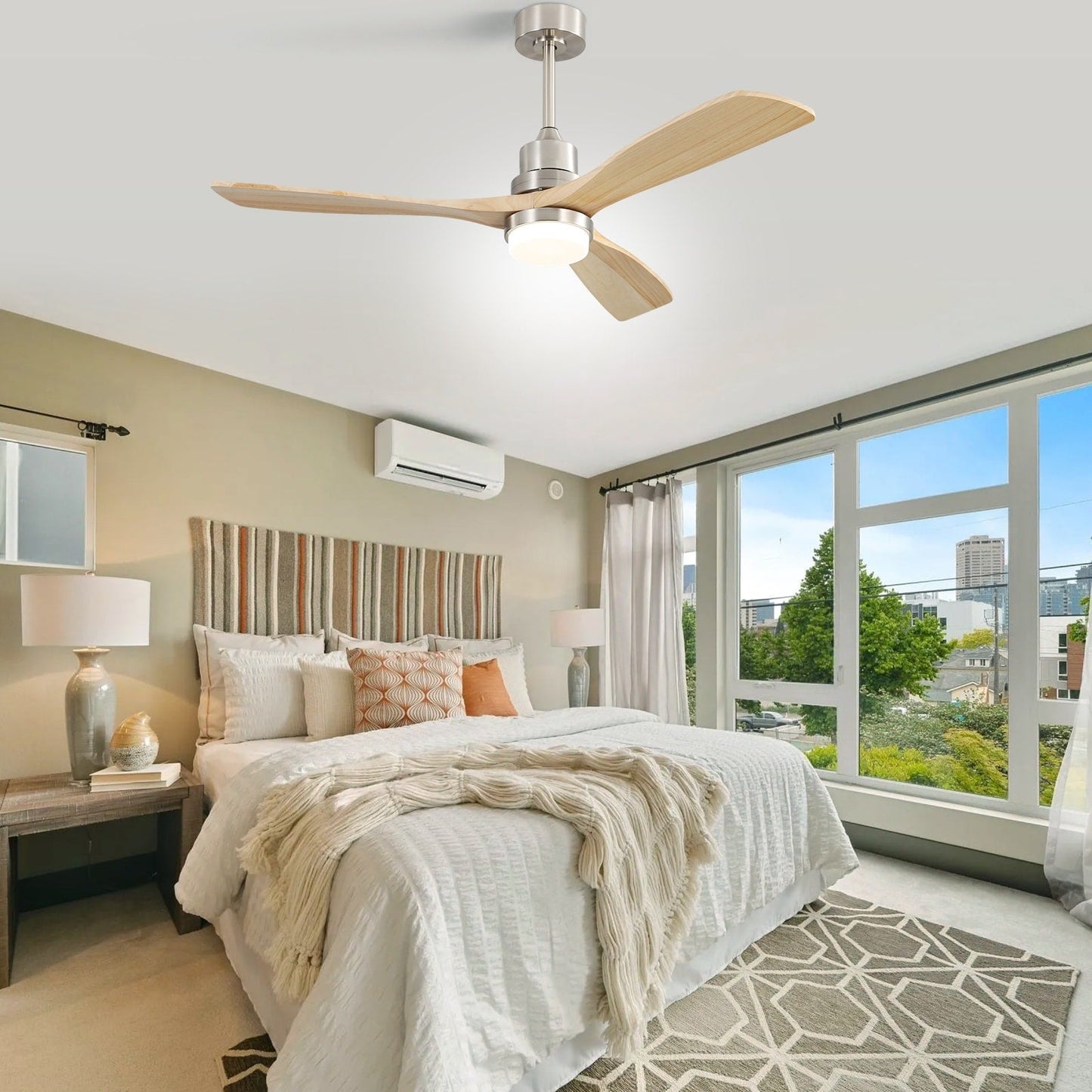 Ventilateur de plafond intérieur en bois Sofucor 52 avec télécommande, éclairage intégré en option.