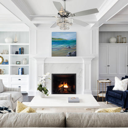 Ventilateur de plafond moderne à 5 pales en chrome et bois de 52 pouces avec télécommande et cristaux.