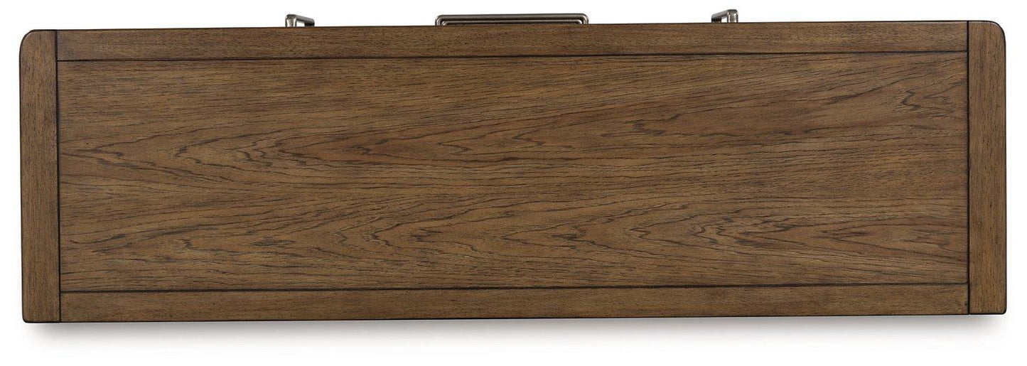 Serveur de repas Cabalynn