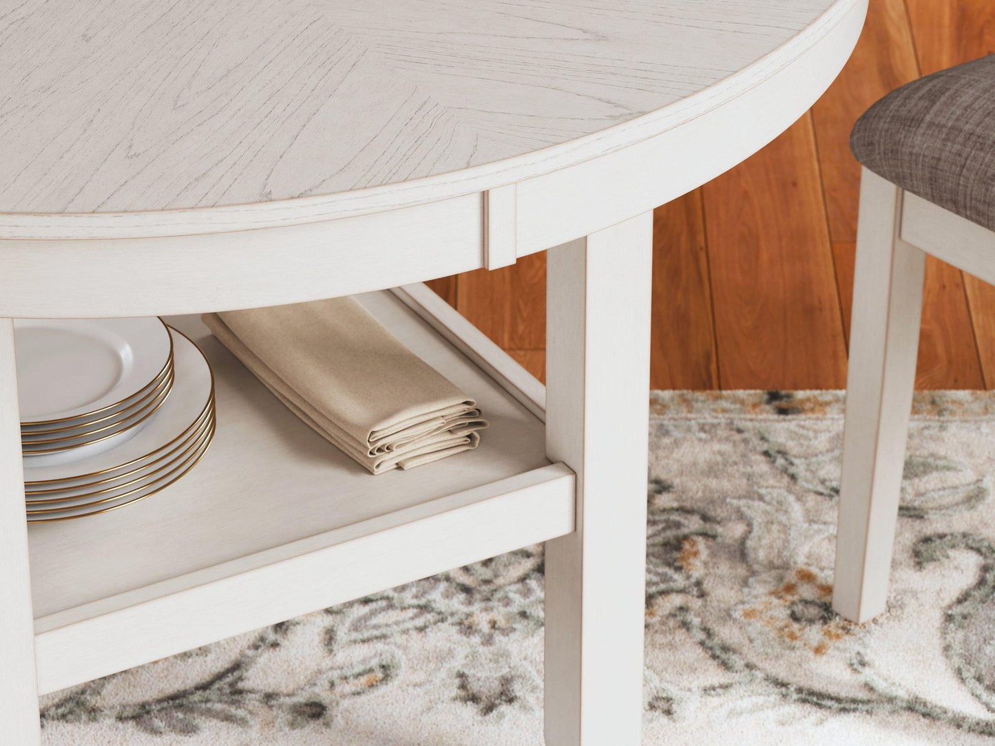 Table à manger Erinberg et 4 chaises (ensemble de 5)