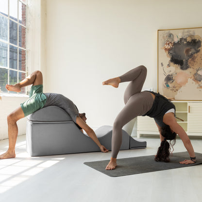 Chaise longue convertible Avana Kami / Yoga et massage - Pouf 2-en-1 avec chaise de salon de yoga escamotable, microvelours - N/A