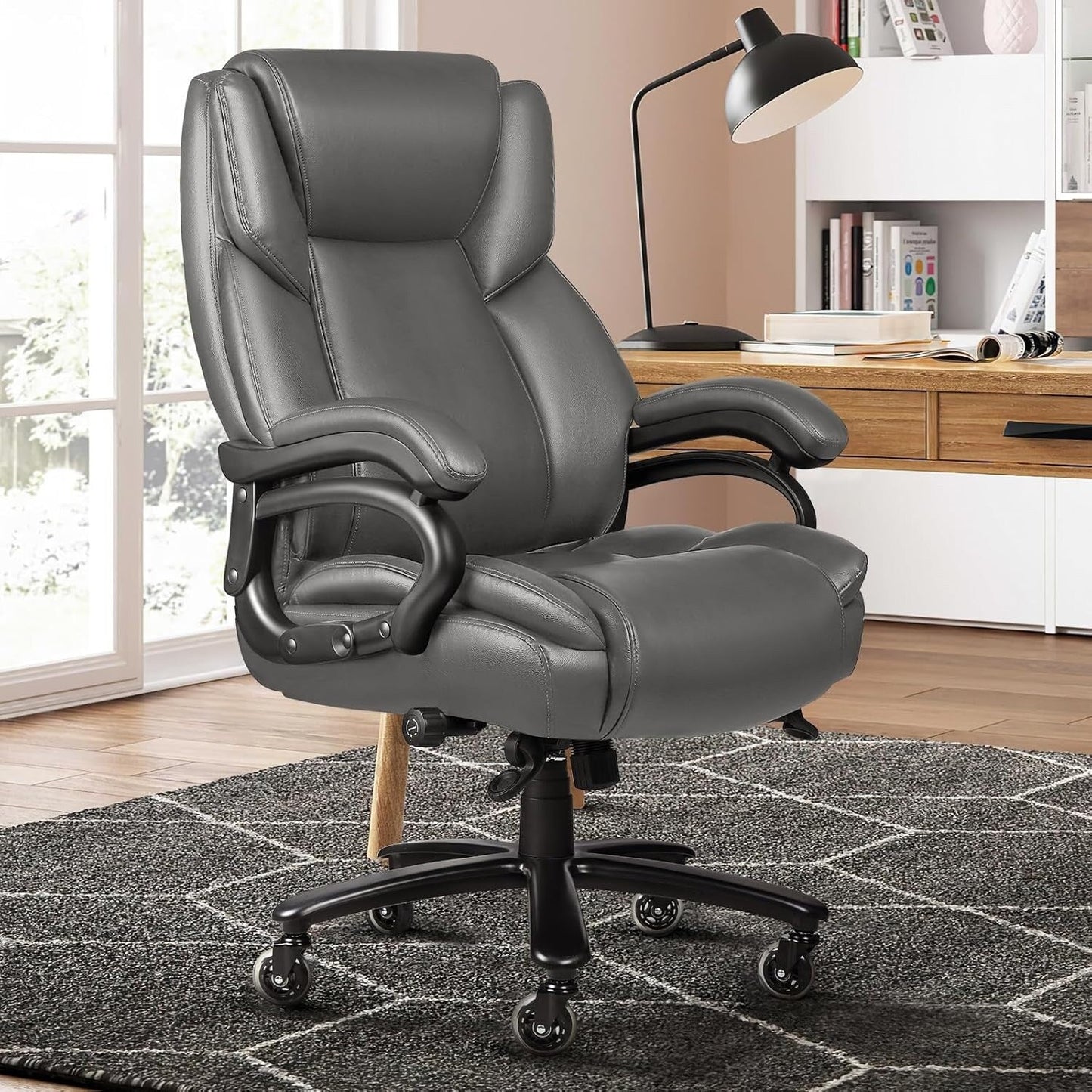 Chaise de bureau executive Bossin pour personnes de grande taille et fortes corpulent, support lombaire réglable, 500 lbs, chaise ergonomique à dossier haut en cuir PU pour ordinateur.
