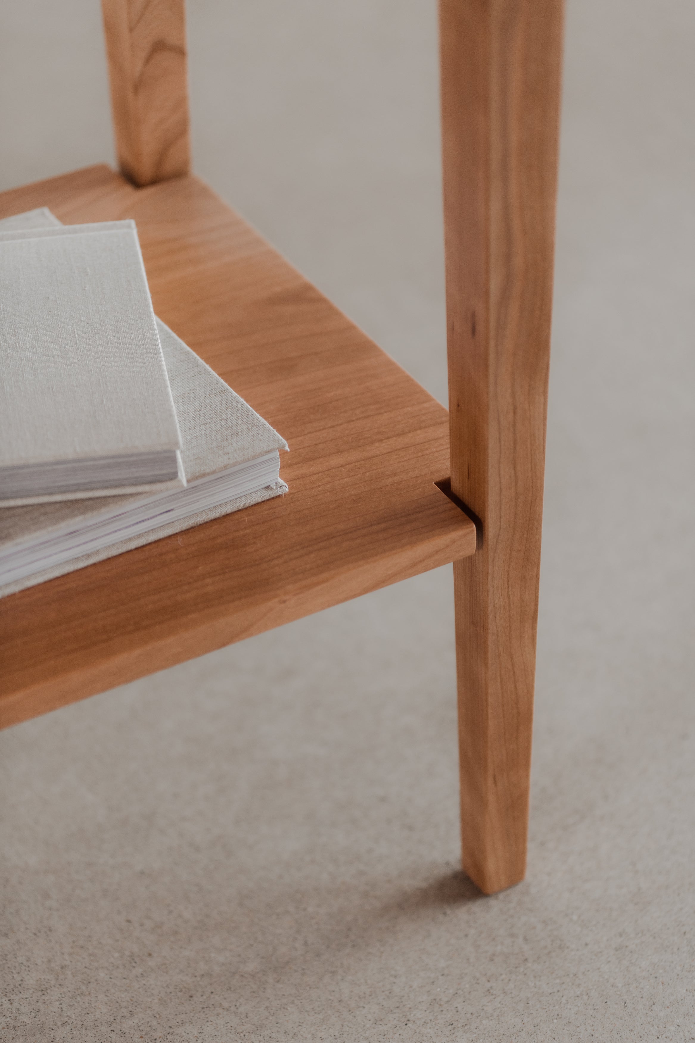 Console Shaker Heirloom - Cerisier