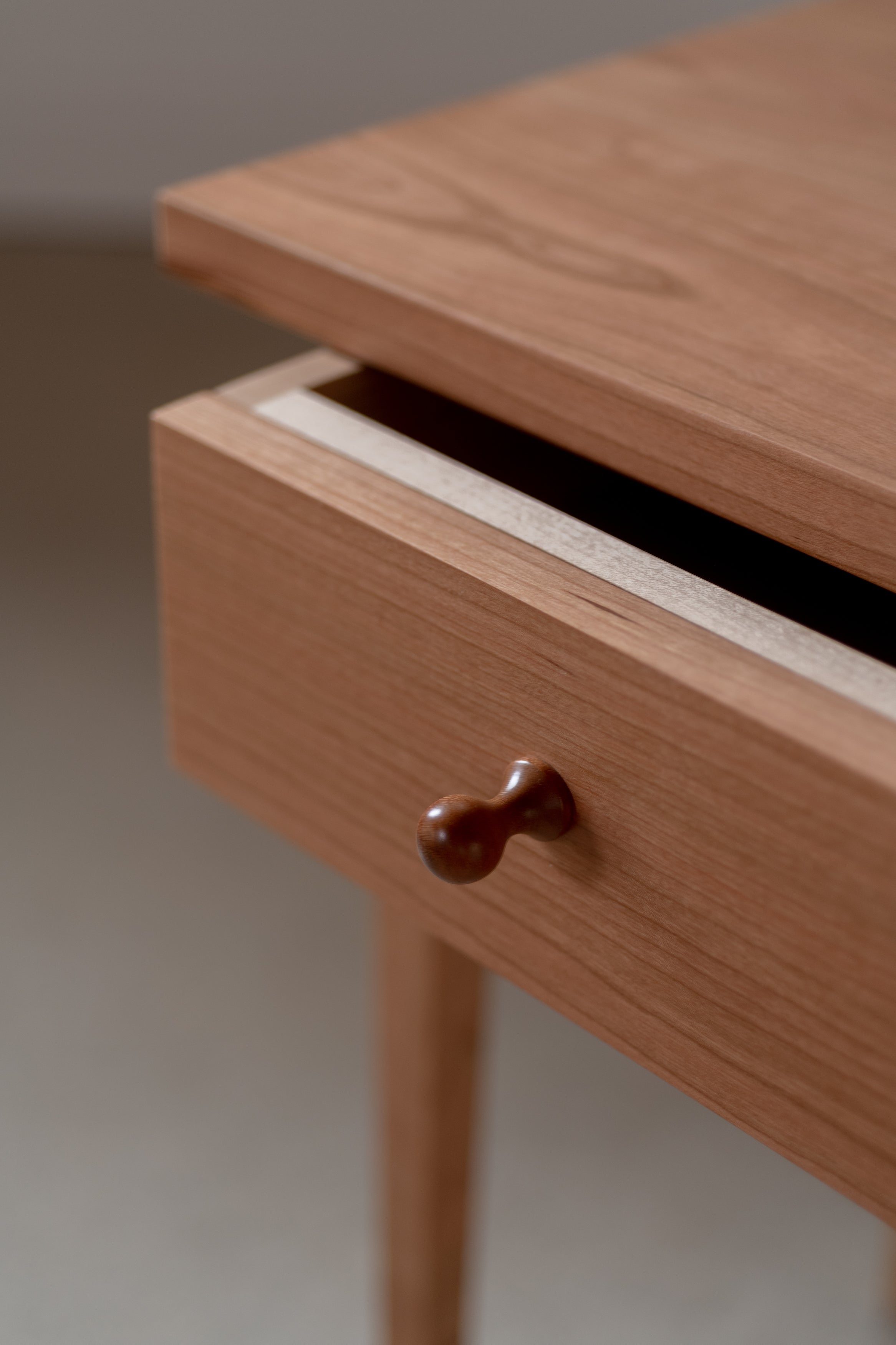Table d'appoint Shaker Heirloom - Cerisier