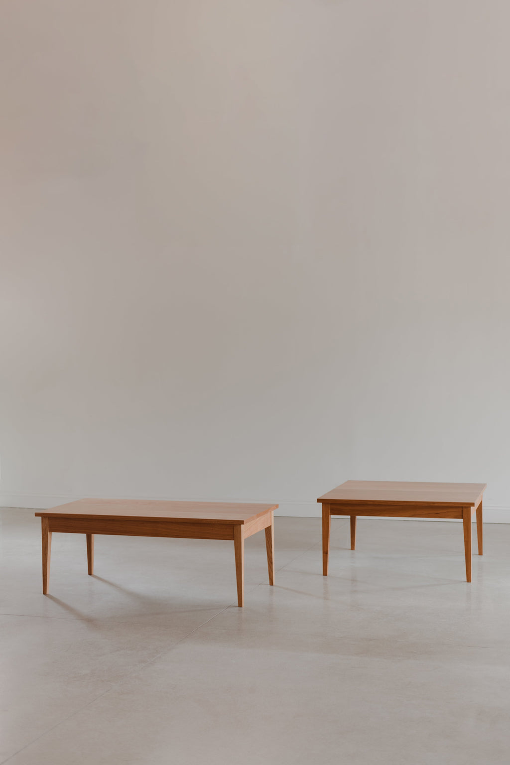 Table basse carrée Shaker Heirloom - Cerisier