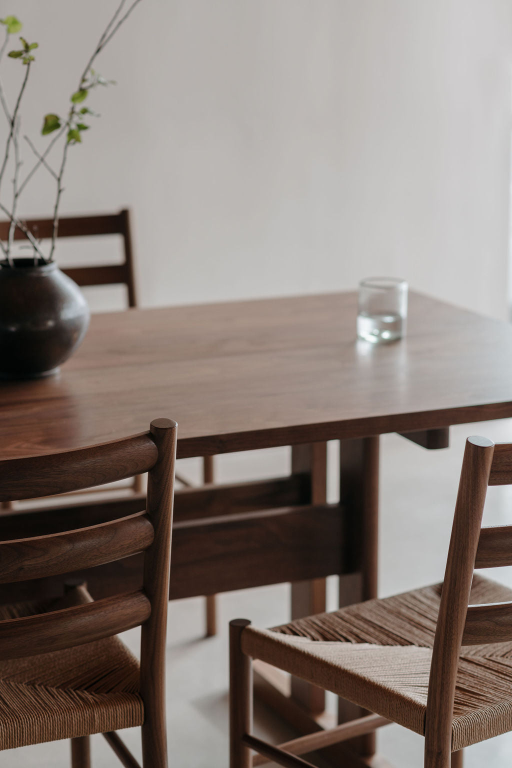 Table à manger Knox - Noyer