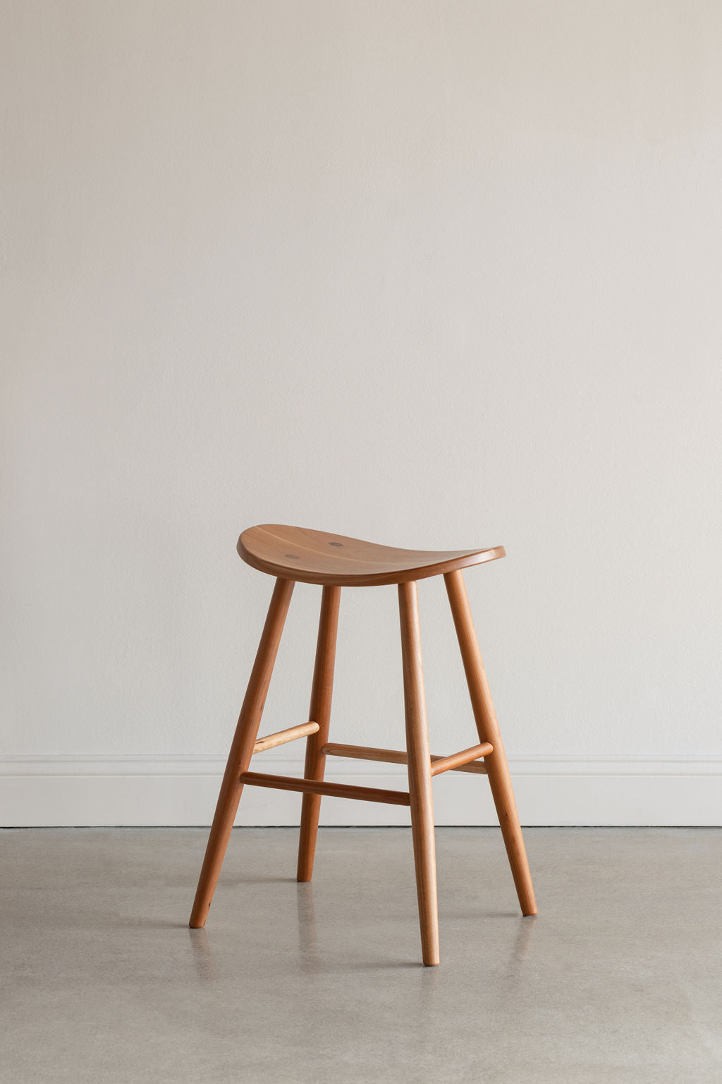 Tabouret Davis - Cerisier