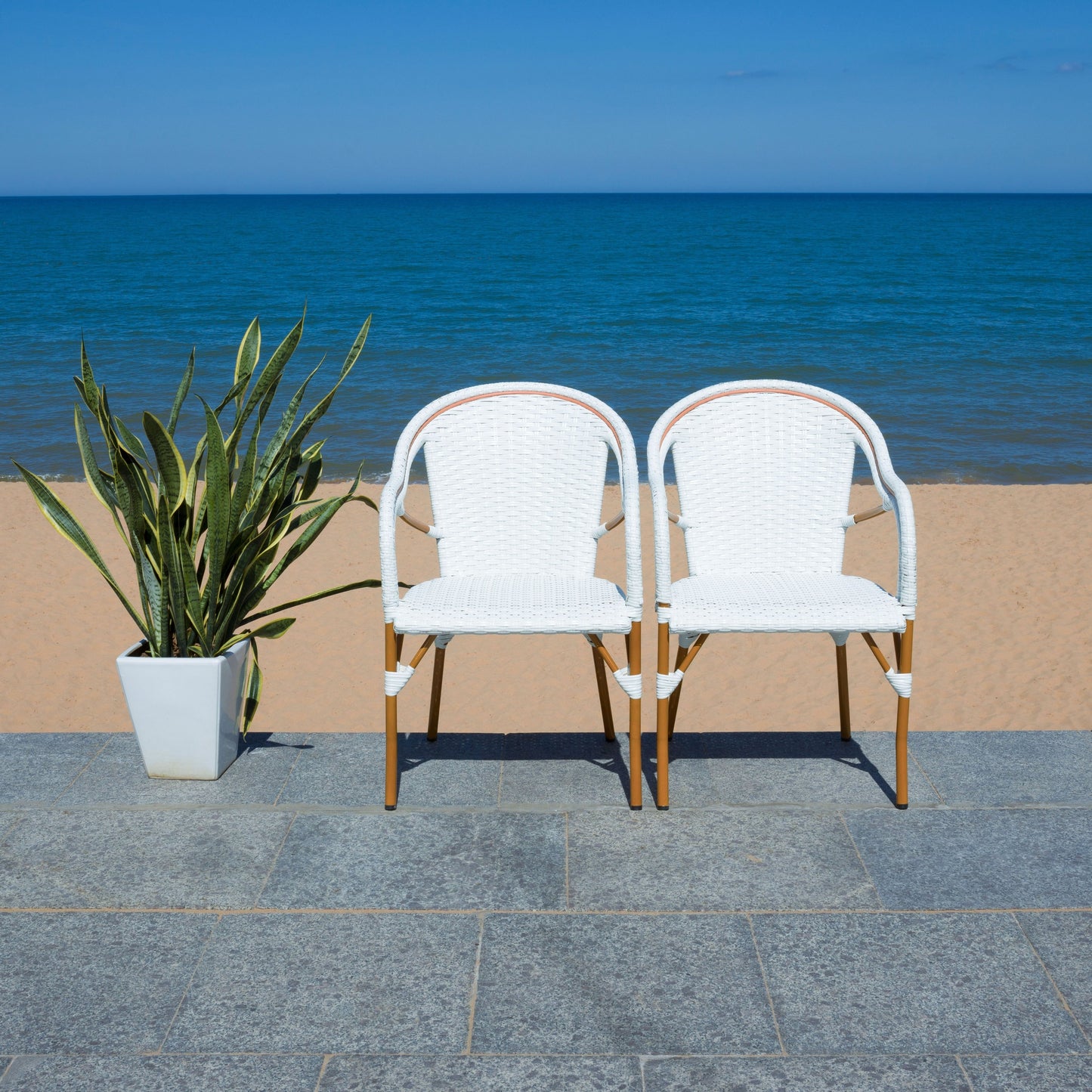 Fauteuil à accoudoirs SAFAVIEH Doreth (lot de 2) - 58,4 x 91,4 x 63,5 cm (LxlxH)