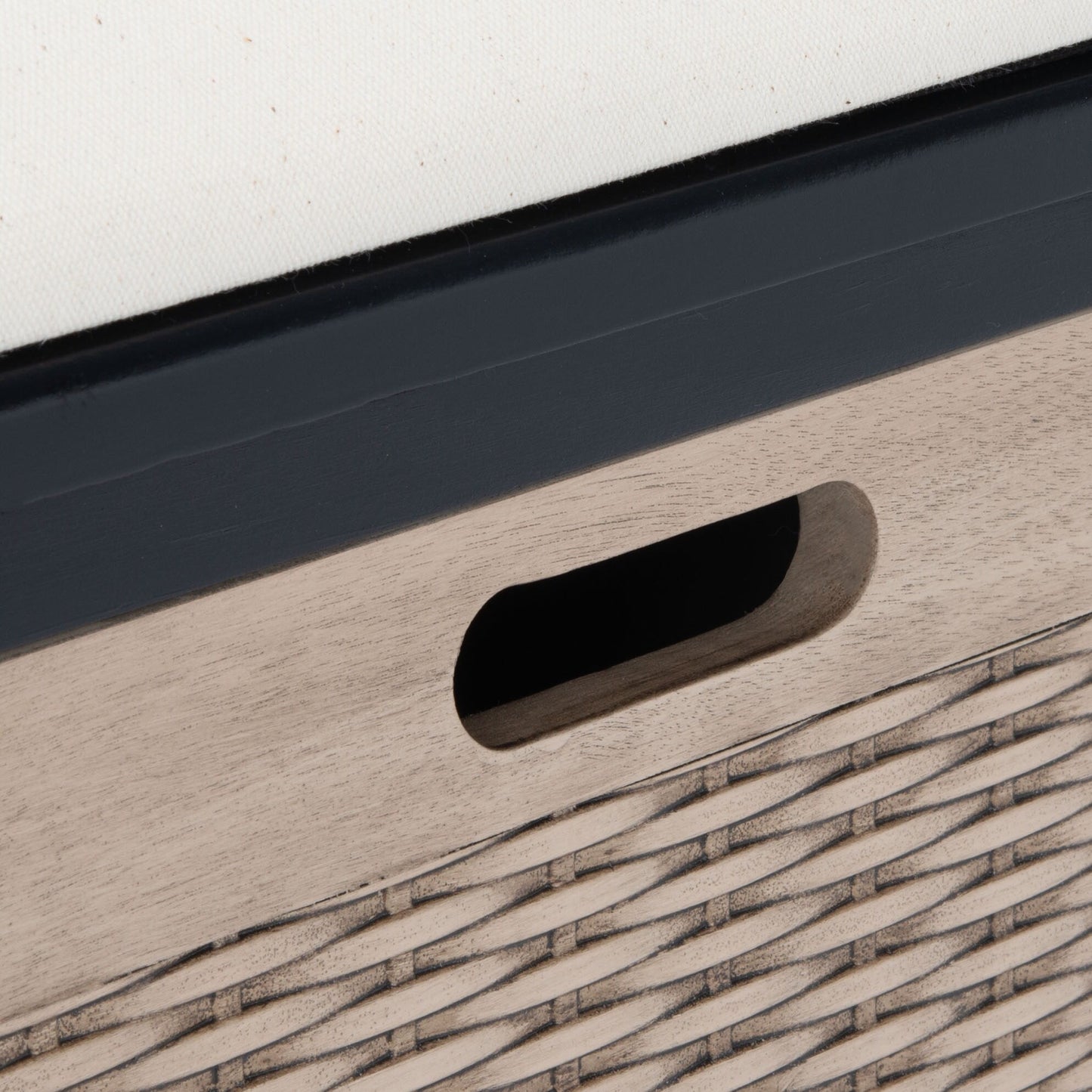 Banc de rangement avec 3 tiroirs et coussin SAFAVIEH Fiorello - 120 L x 38 l x 48 h - 120Lx38Lx48H