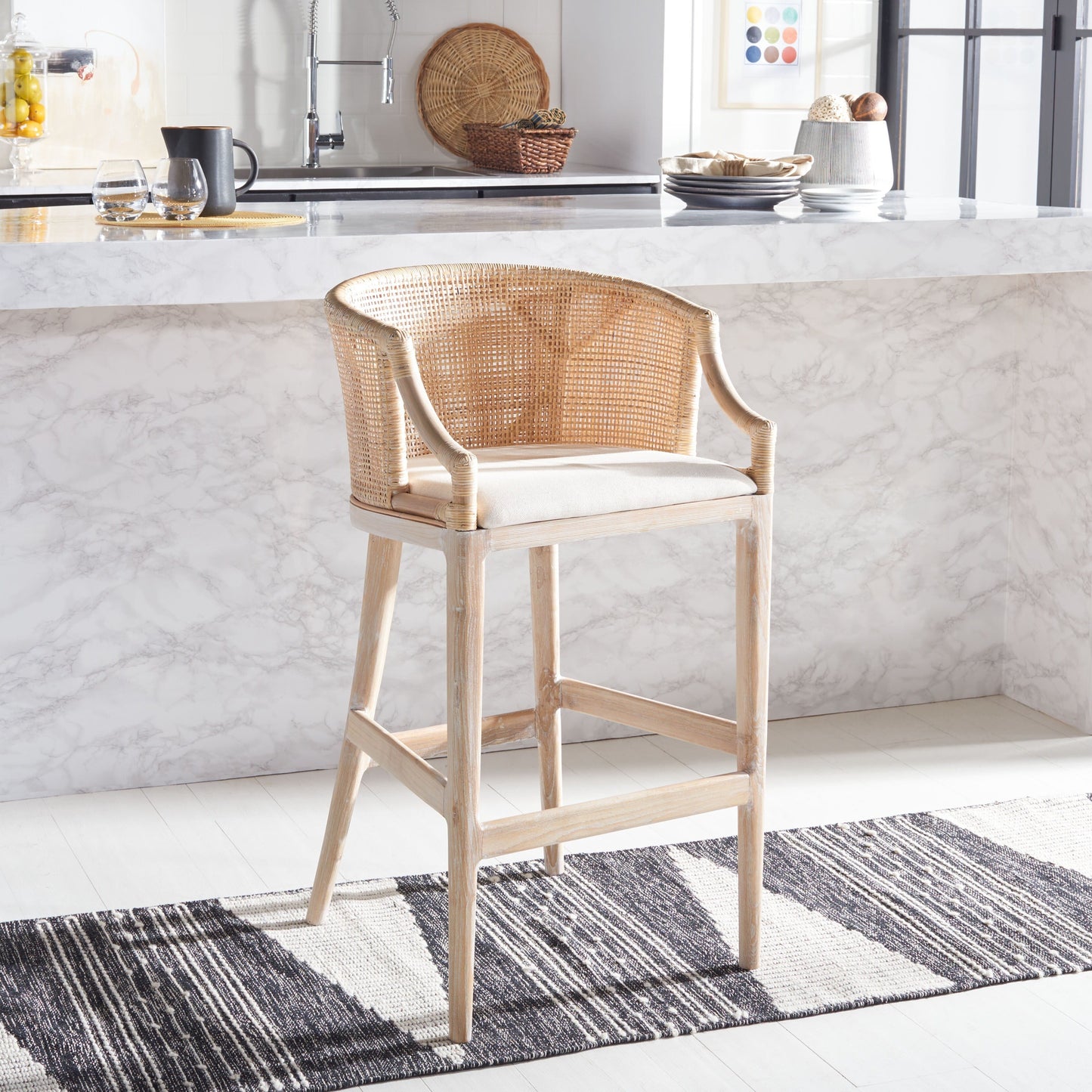 Tabouret de bar en rotin SAFAVIEH Virona de 76 cm (30 pouces) - 56,6 x 52,1 x 99 cm (22,3 L x 20,5 l x 39 h) - 56,6L x 52,1l x 99h