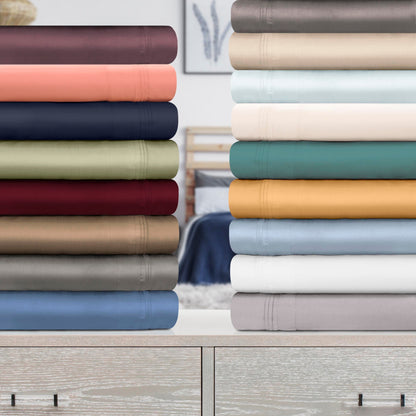 Jeu de draps uni en coton égyptien supérieur, 1000 fils, avec poche profonde.